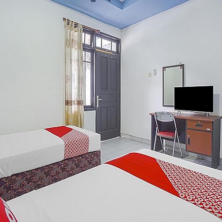 Collection O 90589 Palem Garden Hotel Tulungagung Exterior foto