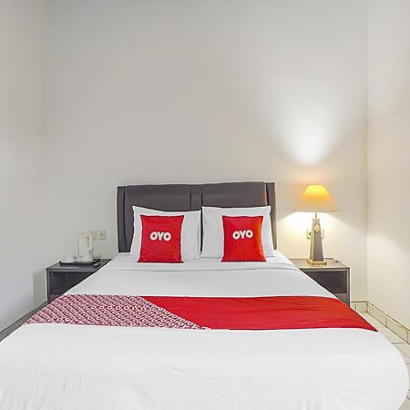 Collection O 90589 Palem Garden Hotel Tulungagung Exterior foto