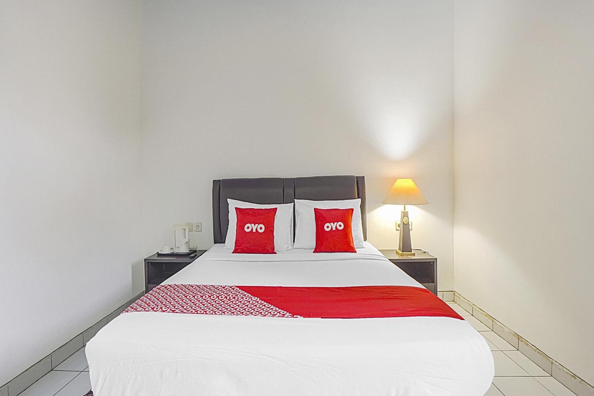 Collection O 90589 Palem Garden Hotel Tulungagung Exterior foto