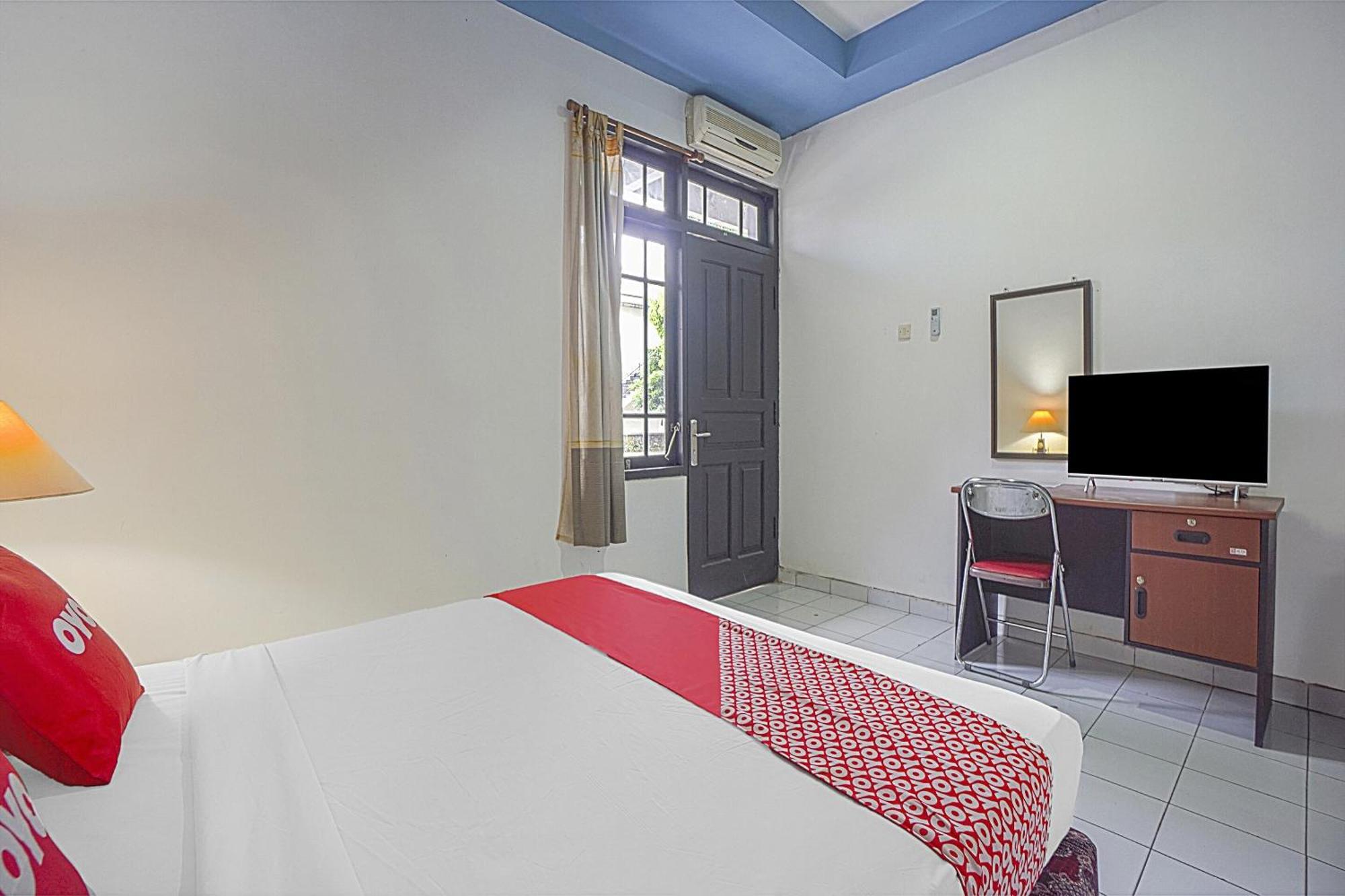 Collection O 90589 Palem Garden Hotel Tulungagung Exterior foto