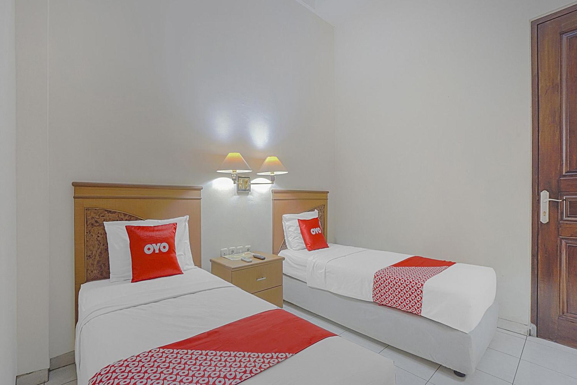 Collection O 90589 Palem Garden Hotel Tulungagung Exterior foto