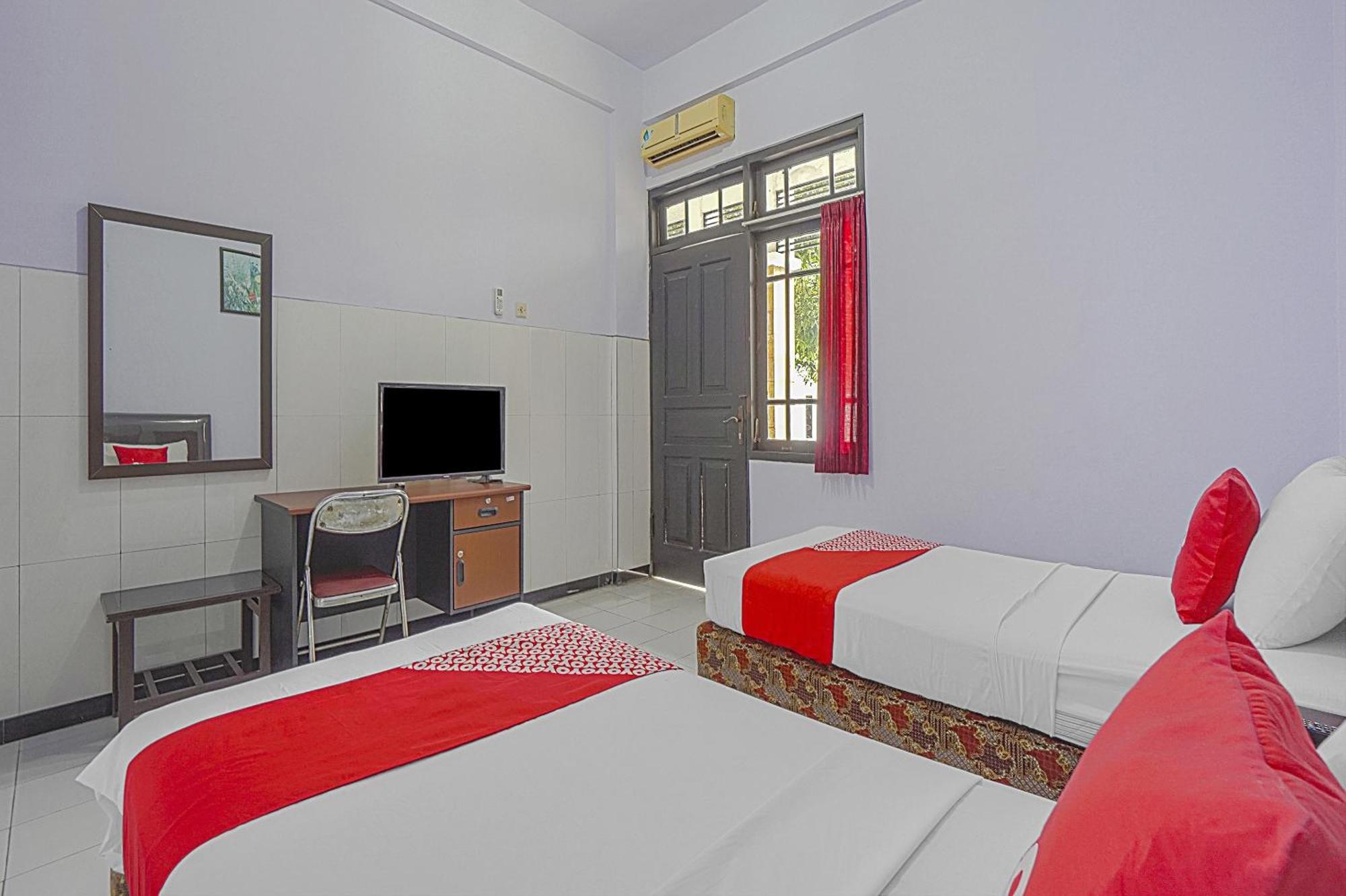 Collection O 90589 Palem Garden Hotel Tulungagung Exterior foto