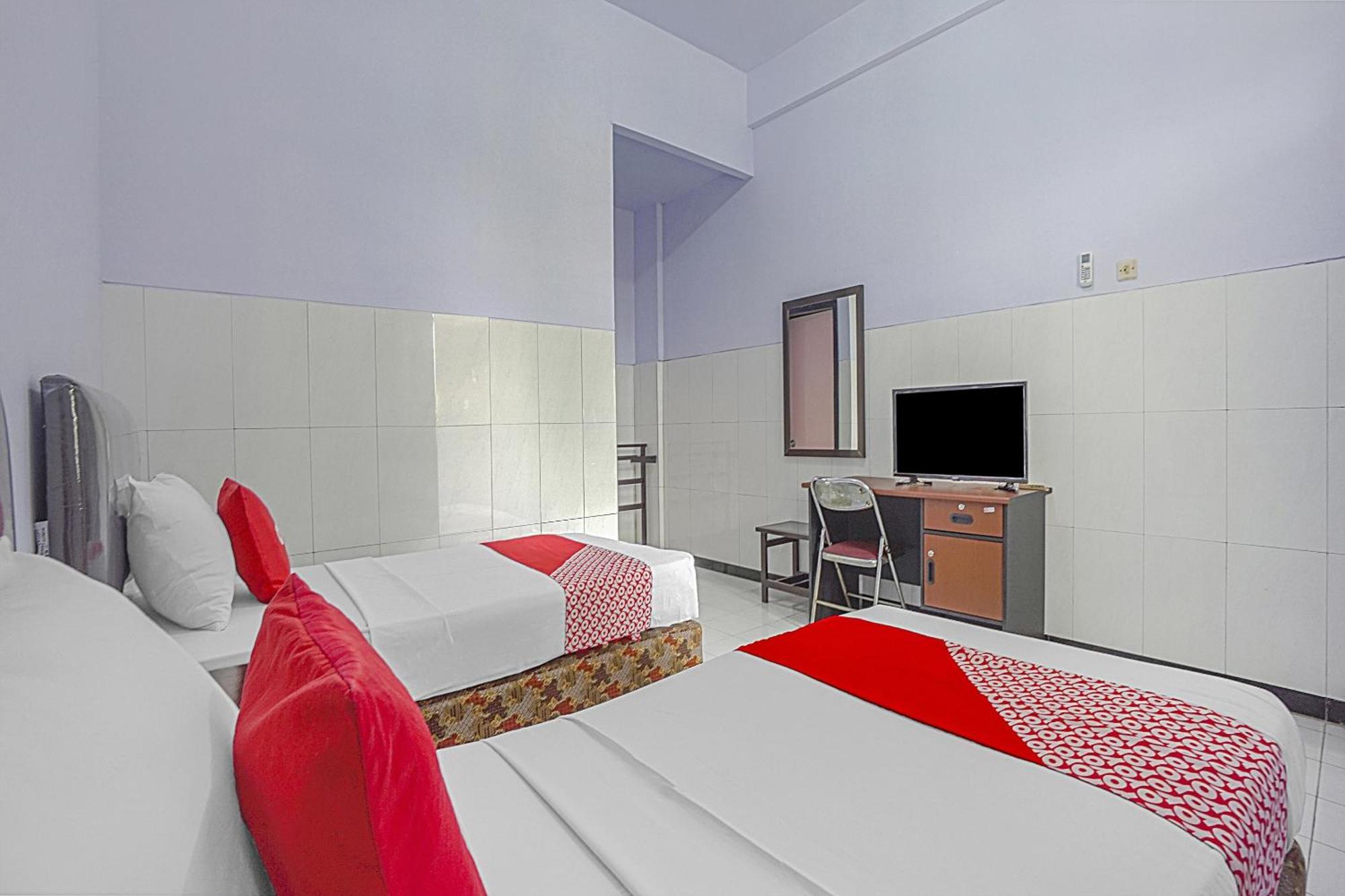 Collection O 90589 Palem Garden Hotel Tulungagung Exterior foto